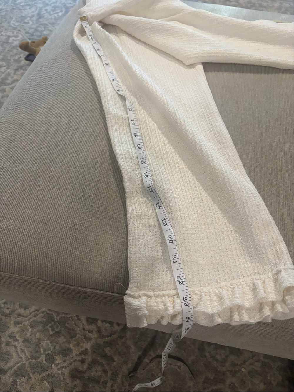 Zara White Ruffle Pants - Picture 8 of 9